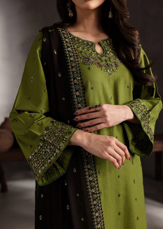 PURE LAWN Embroidery 3PC