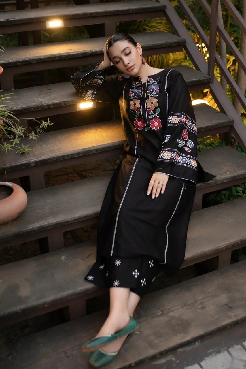 Cottage embriodered long length