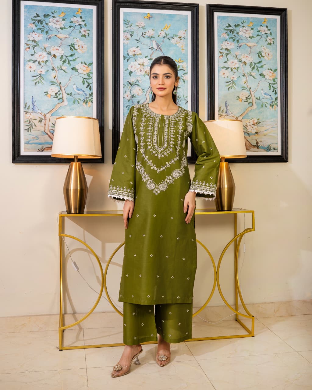 OLIVE EMBROIDERY 2PC