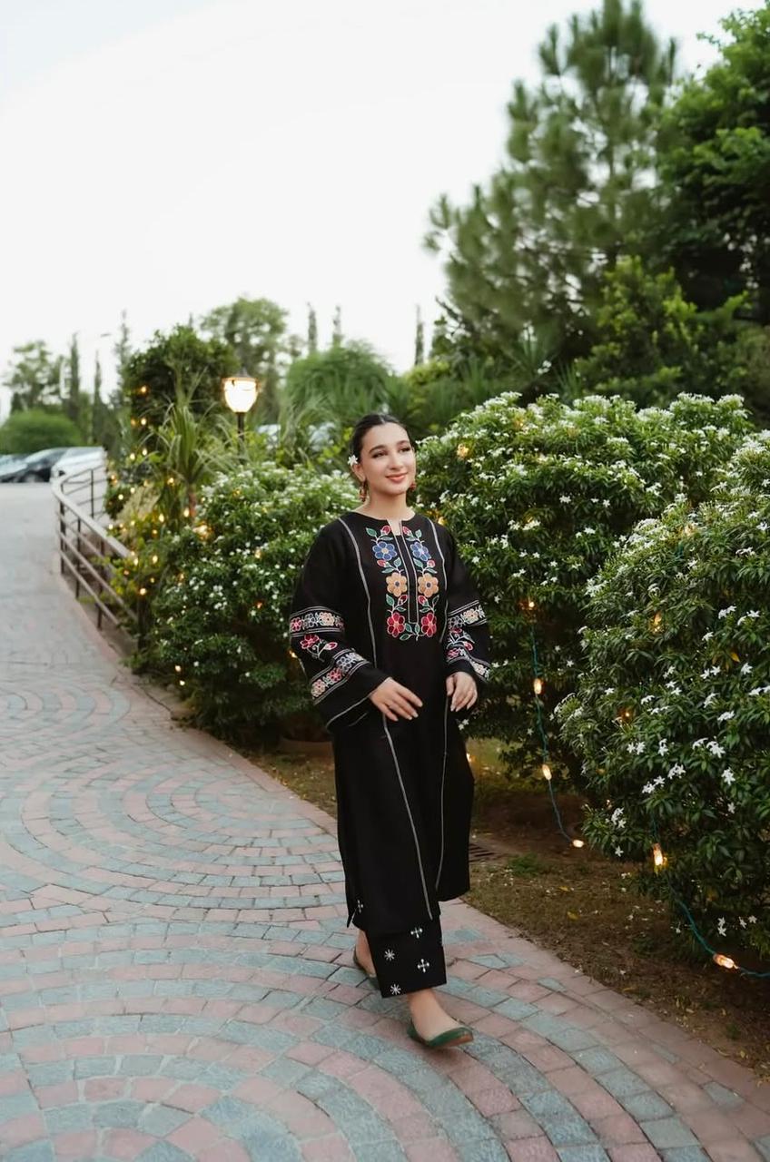 Cottage embriodered long length