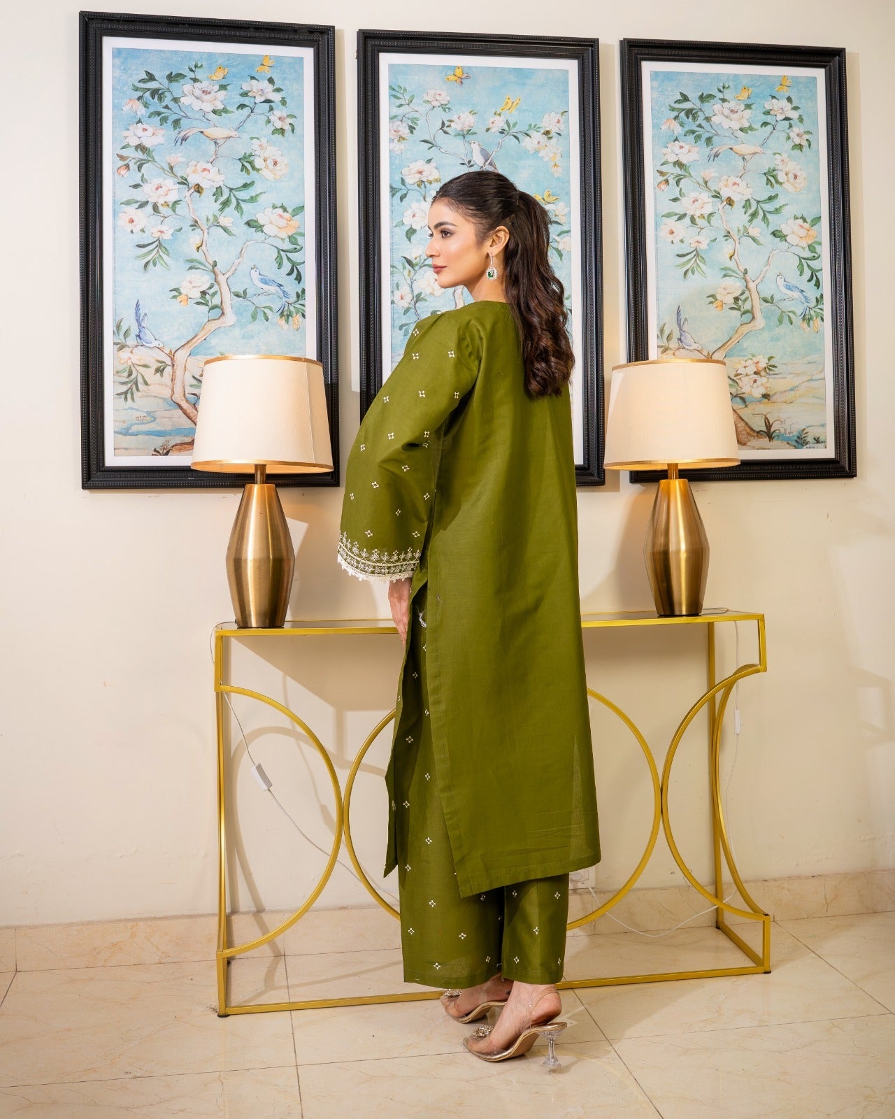 OLIVE EMBROIDERY 2PC