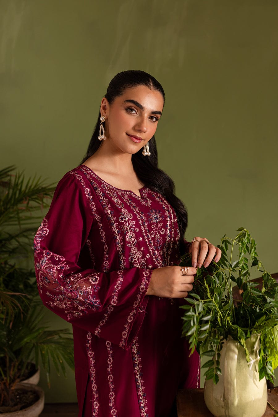 ZEENAT EMBROIDERY 2PC