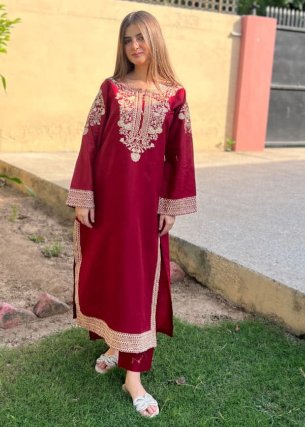 LAIBA MAROON ELEGANCE EMBROIDERED 2PC