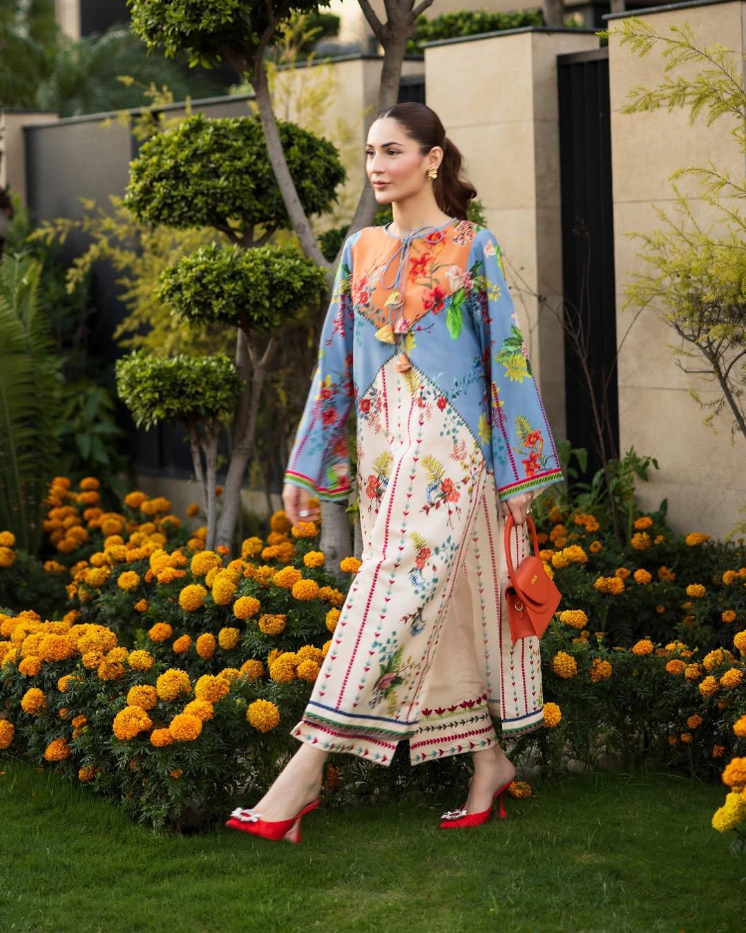 Azmin digital print 2pc